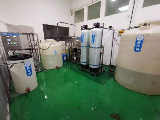 食品加工用純水設備 全自動凈水系統與1噸反滲透凈化水裝置價格解析